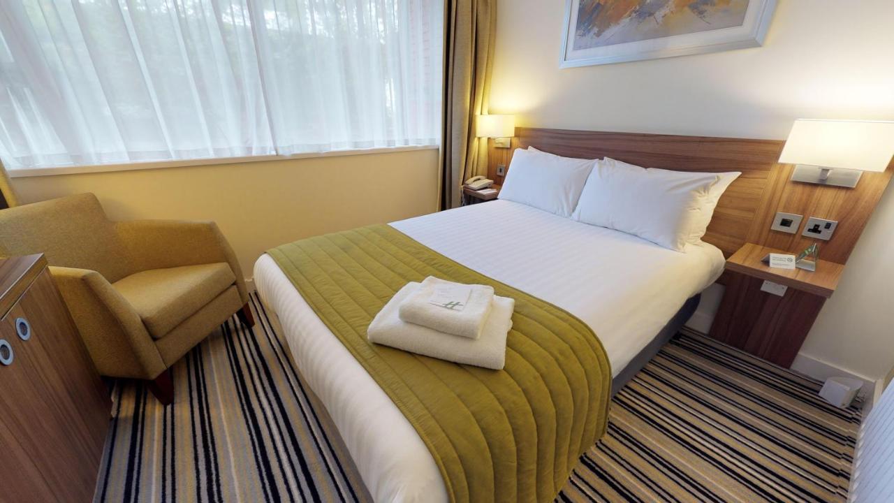 Holiday Inn Runcorn M56 Junction 12 By Ihg Exterior foto