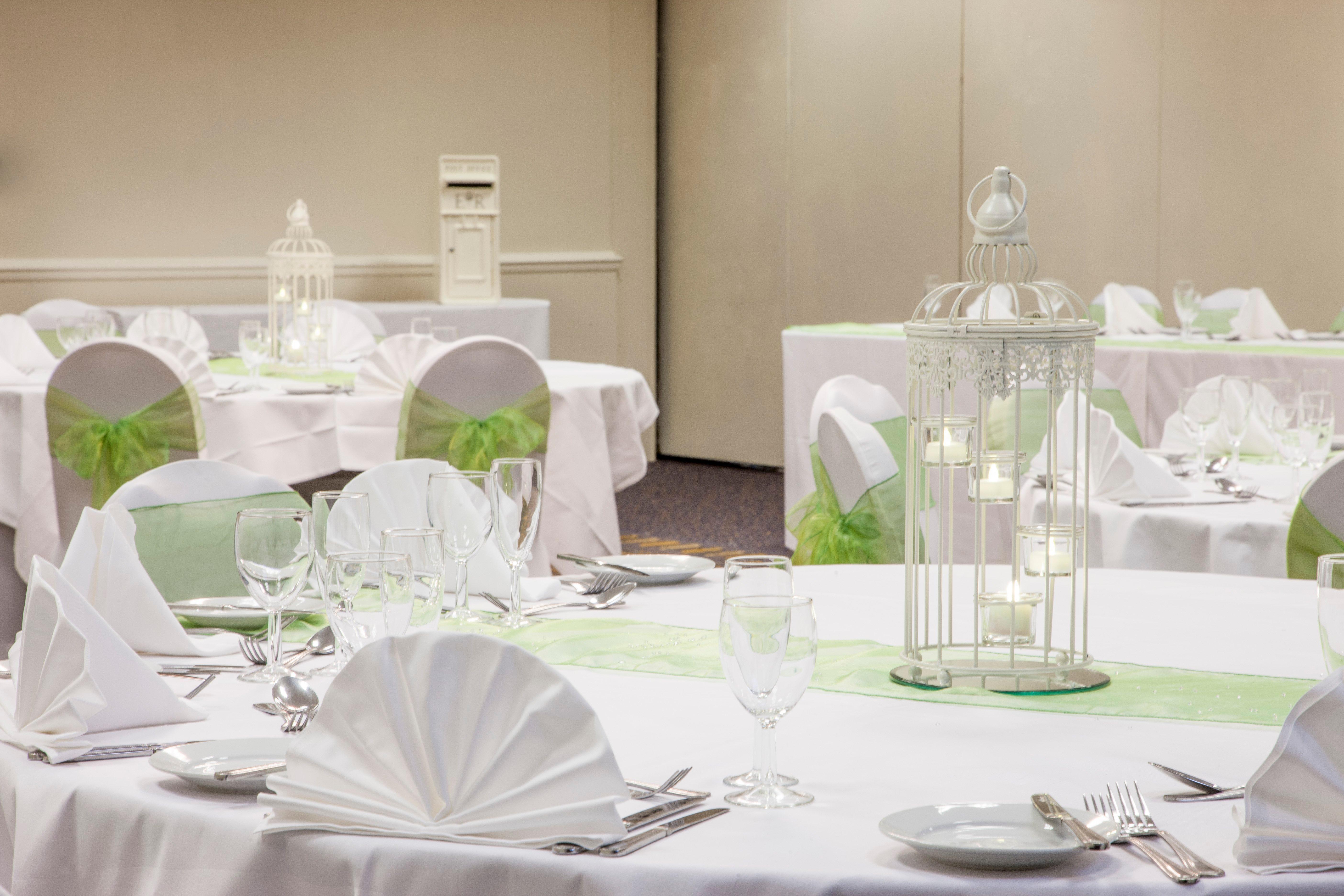 Holiday Inn Runcorn M56 Junction 12 By Ihg Exterior foto