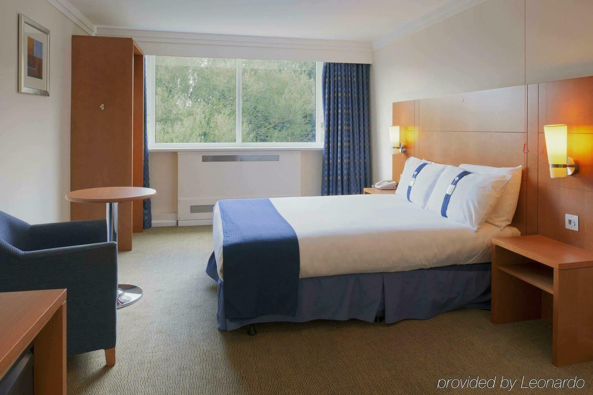 Holiday Inn Runcorn M56 Junction 12 By Ihg Exterior foto
